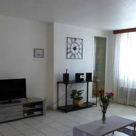 度假居 Maison Cosy A : Proche Centre, Cour Fleurie, Velos, Wifi Et Draps Fournis - Fr-1-489-162 *